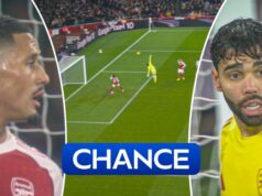 Arsenal desperdiça probability de fazer oito vantagem enquanto o Liverpool luta pelo empate