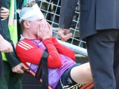 Homem preso por ferir jogador do Aberdeen após jogar assento