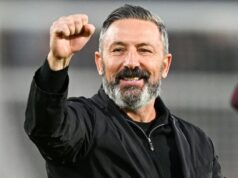 Hearts mostra credenciais de título com mais heroísmo de 10 jogadores para vencer St Mirren