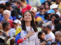 Trump se reunirá com líder da oposição da Venezuela depois de elogiar ‘fantástico’ leal a Maduro