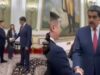 O presidente venezuelano Maduro encontrou-se com o enviado chinês horas antes de ser capturado em ataques dos EUA – assista